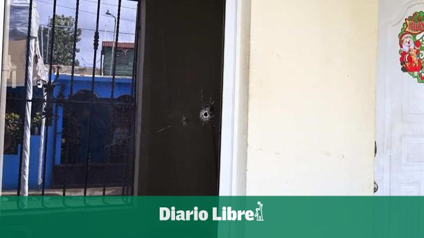 Hombre muere a tiros cuando llegaba a la casa de su padre en Pedro Brand