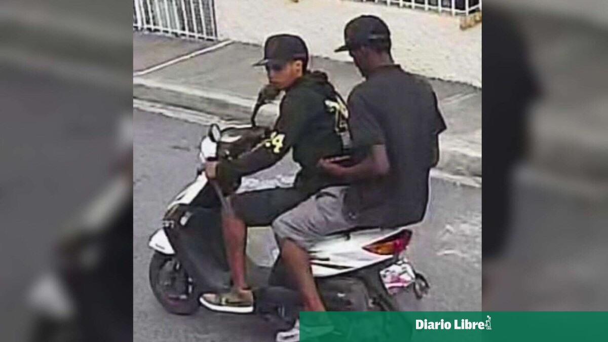 Policía apresa a dos presuntos delincuentes acusados de atracar a heladero en La Romana