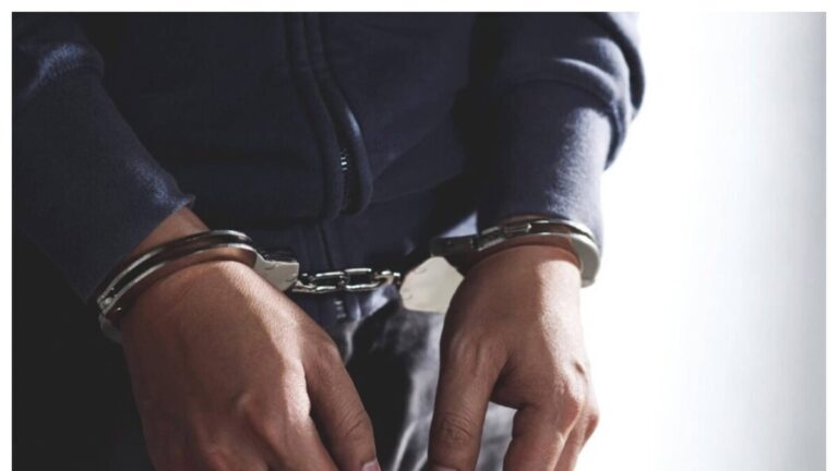 Consternación en Nigua por regidor acusado de abuso sexual a su nieta