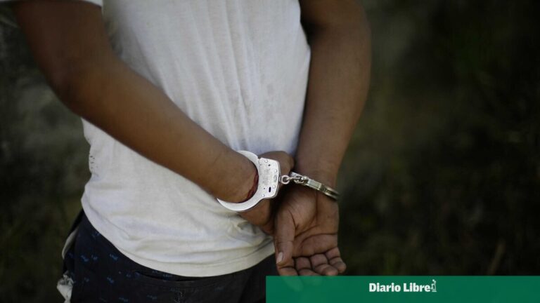 Regidor de Nigua habría abusado de su nieta durante cuatro años, según denuncia su madre