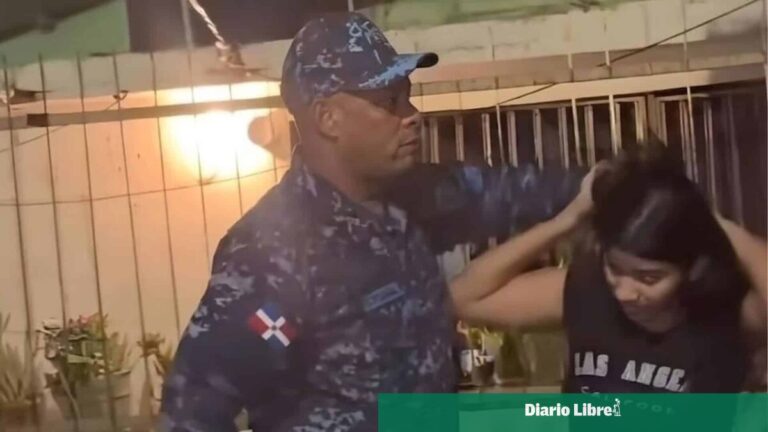 Apresan al coronel Fausto Madé captado en un video mientras agrede a una mujer en Los Mina