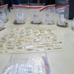 Decomisan 735 láminas de presunta cocaína en cajas con doble fondo que serían enviadas a España