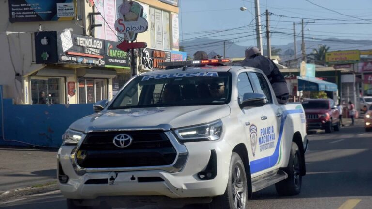Policía ultima a "Mandrake", buscado por la muerte de mayor policial Silo Popoters